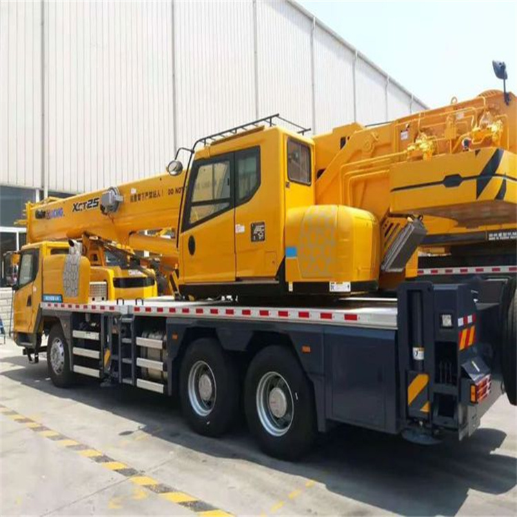 色达离这最近出租吊车电话